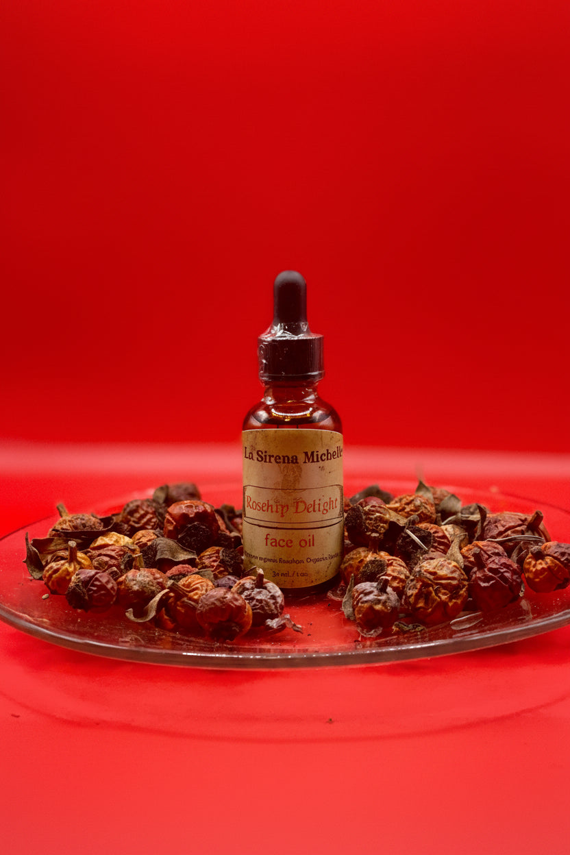 Organic Rosehip seed & flower face oil. High quality skincare